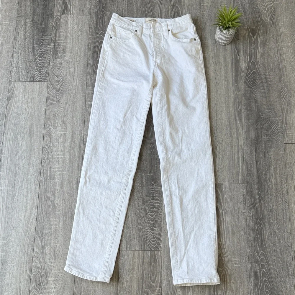 Universal Thread Cream High Rise Jeans - Picture 1 of 6